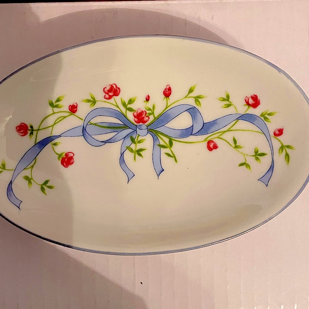 Vintage Japan Floral Ceramic Pillar Soap Dish 🧼💝